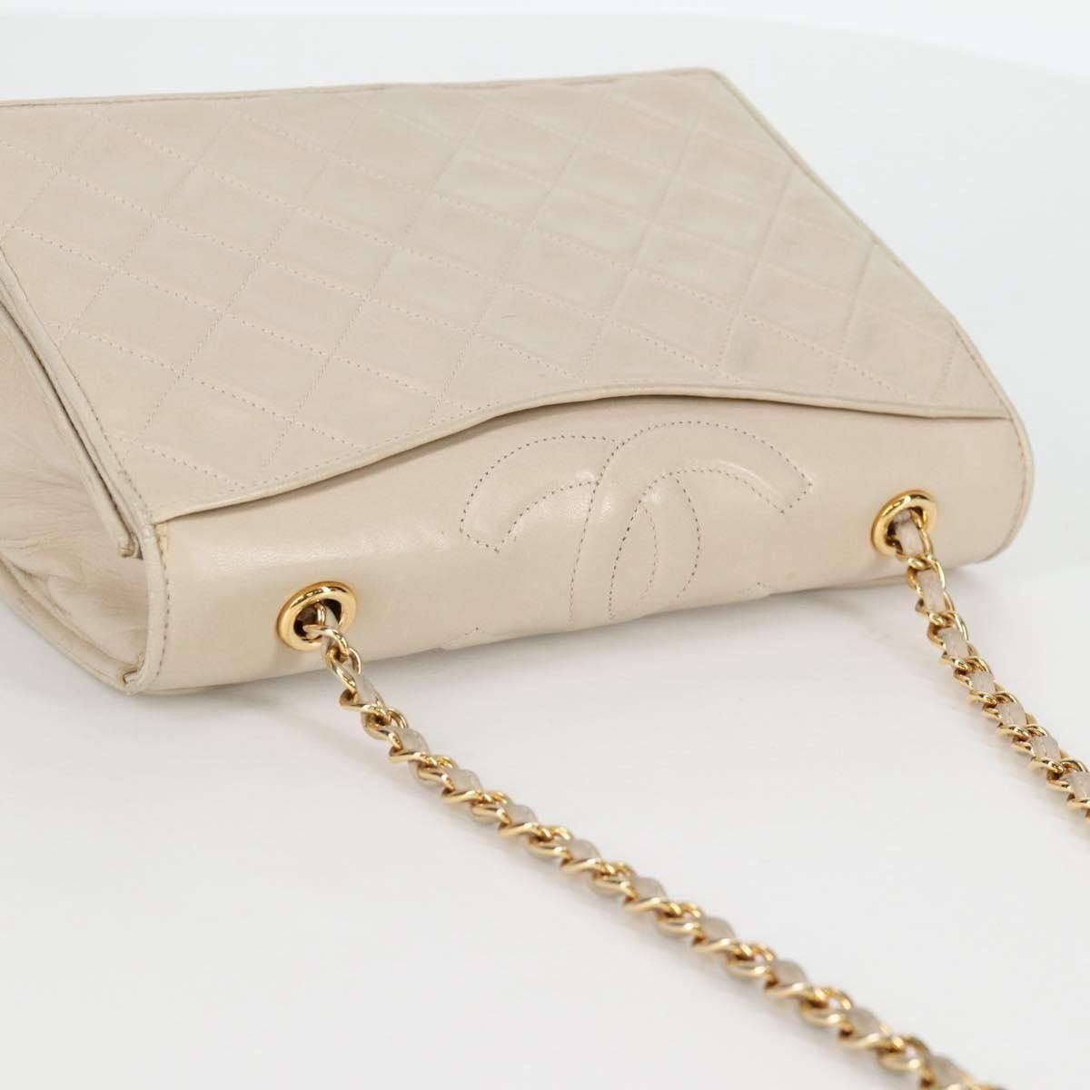 Chanel Chanel Vintage Tassel Flap Bag Quilted Lambskin Size ONE SIZE - 8 Thumbnail