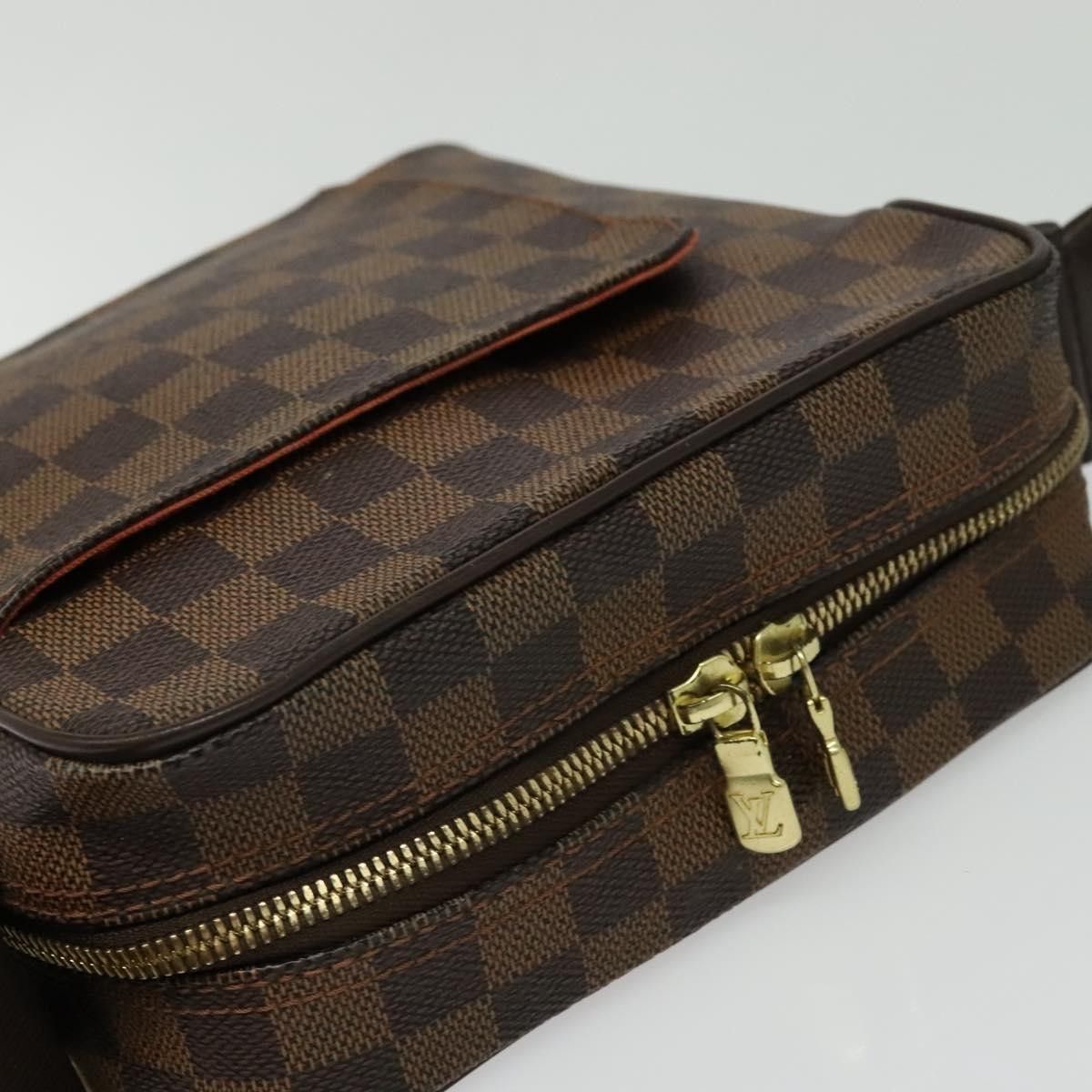 Louis Vuitton Louis Vuitton Olav Handbag Damier Size ONE SIZE - 16 Thumbnail
