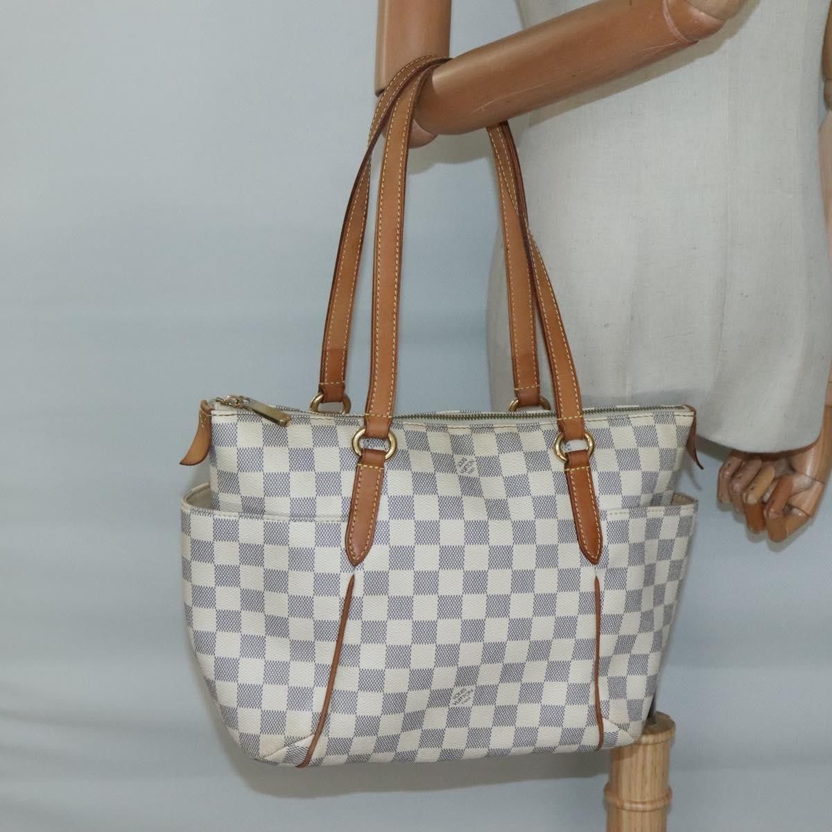 Louis Vuitton Louis Vuitton Totally Handbag Damier azur Size ONE SIZE - 23 Thumbnail