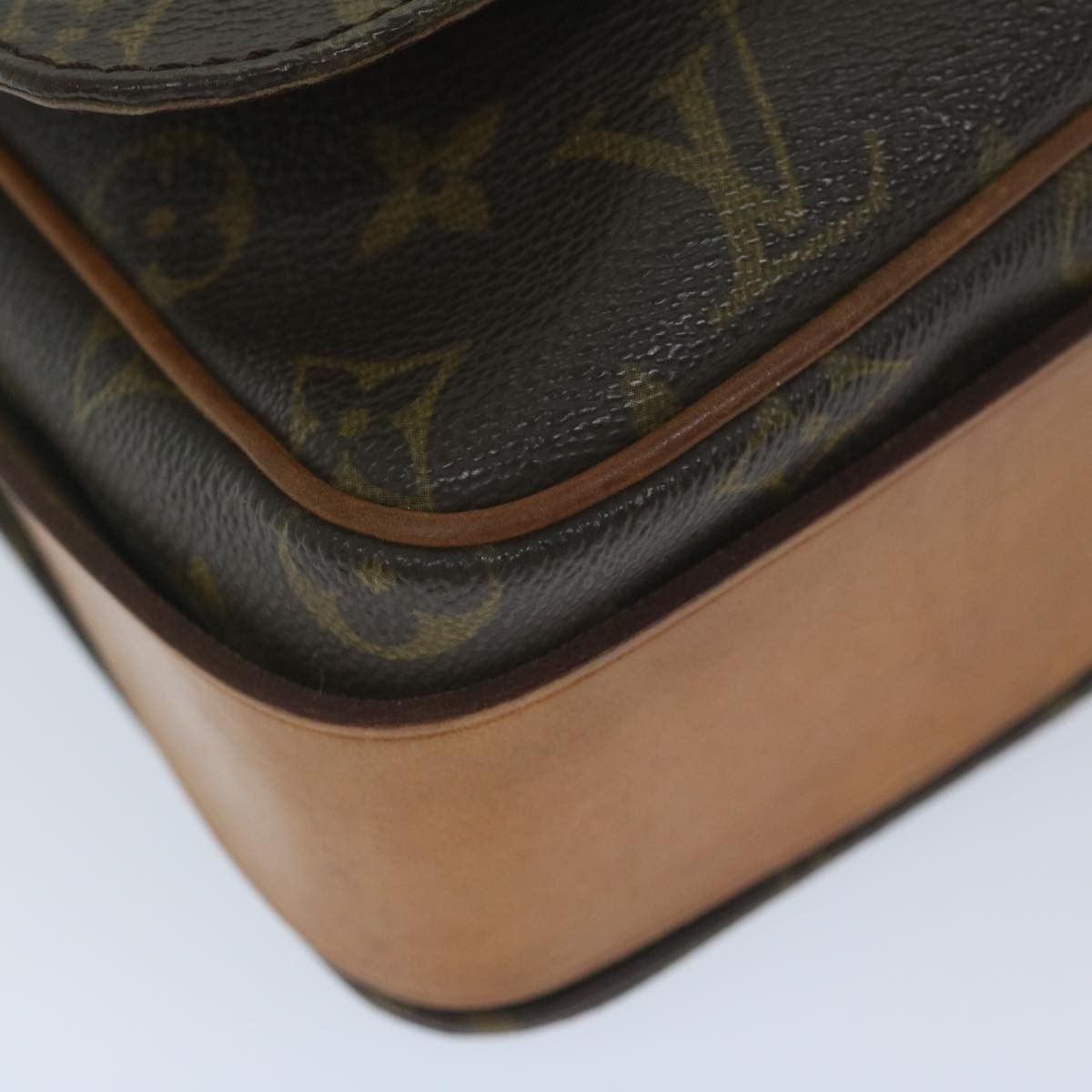 Louis Vuitton Louis Vuitton Cartouchiere Handbag Monogram Canvas Size ONE SIZE - 9 Thumbnail