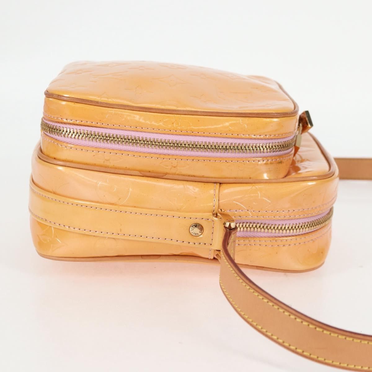Louis Vuitton Louis Vuitton Wooster Handbag Monogram Vernis Size ONE SIZE - 3 Thumbnail