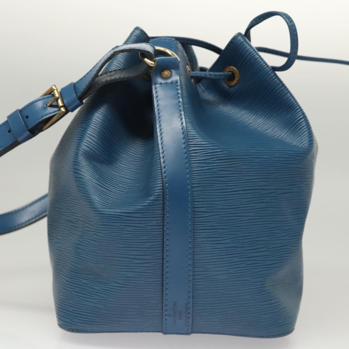 Louis Vuitton Louis Vuitton Petit Noe Handbag Epi Leather Size ONE SIZE - 4 Thumbnail