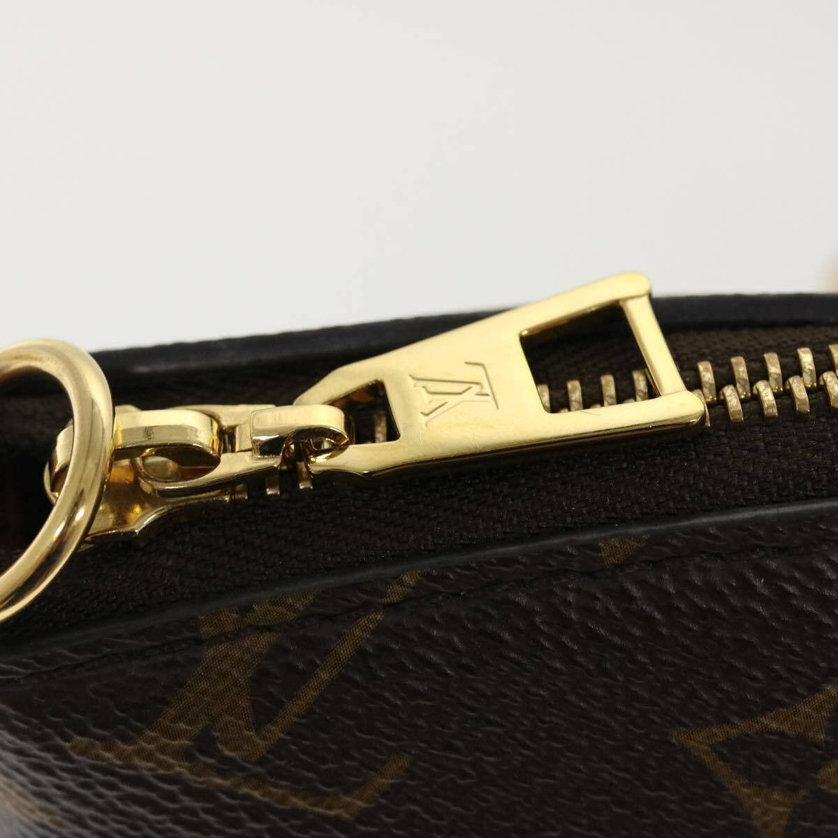 Louis Vuitton Louis Vuitton Boetie Zipped Tote Monogram Canvas Size ONE SIZE - 13 Thumbnail