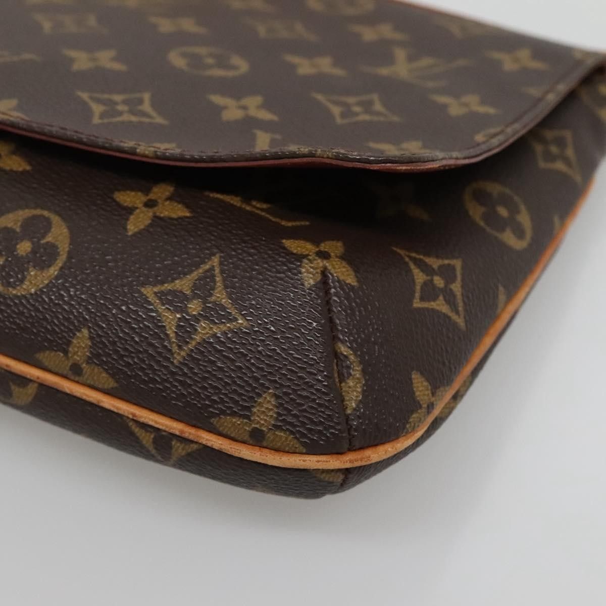 Louis Vuitton Louis Vuitton Musette Tango Handbag Monogram Canvas Size ONE SIZE - 10 Thumbnail