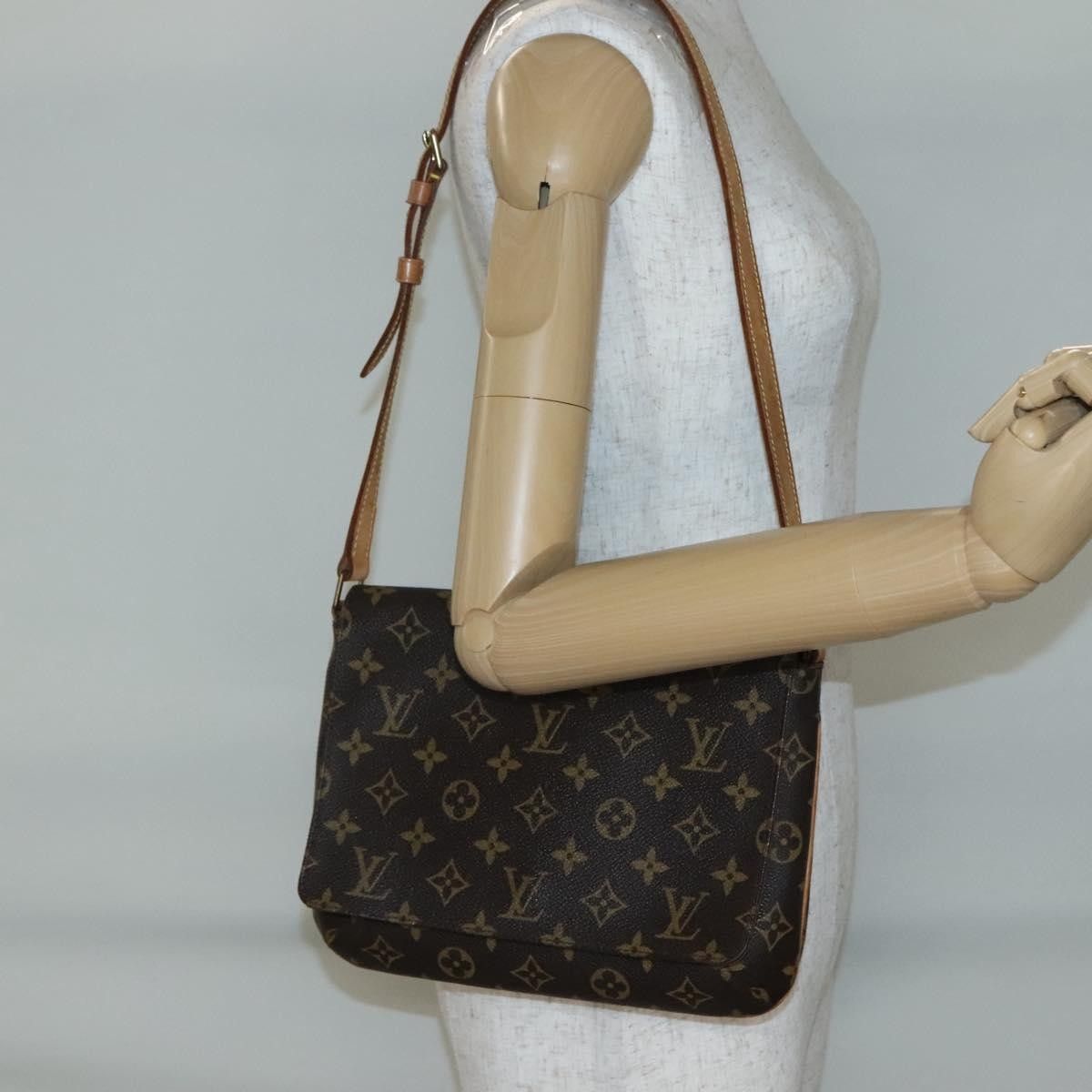 Louis Vuitton Louis Vuitton Musette Tango Handbag Monogram Canvas Size ONE SIZE - 13 Thumbnail