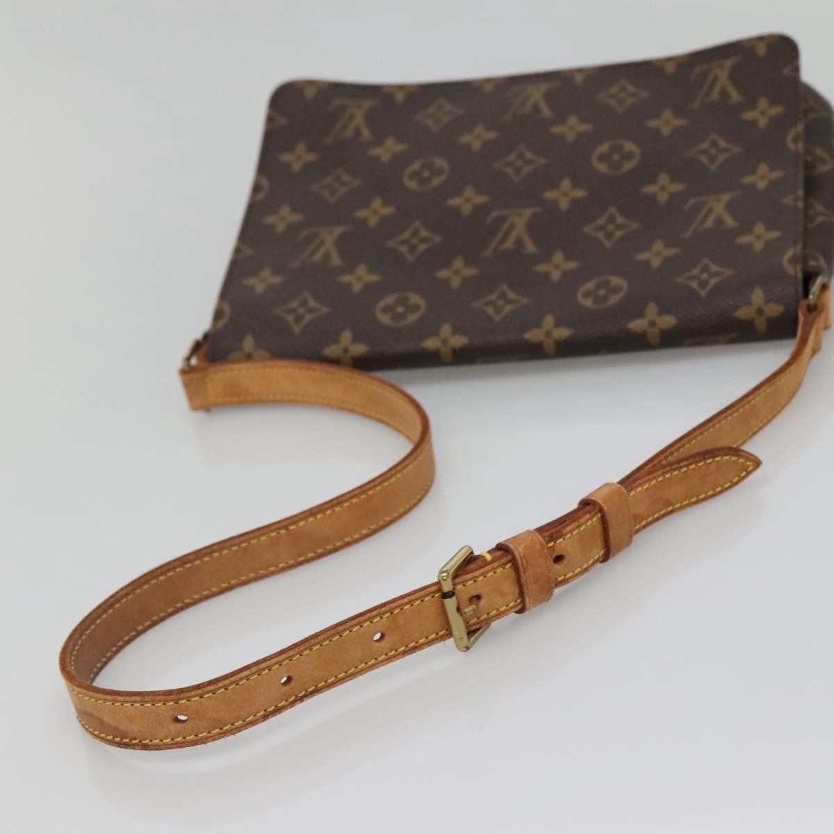 Louis Vuitton Louis Vuitton Musette Tango Handbag Monogram Canvas Size ONE SIZE - 8 Thumbnail