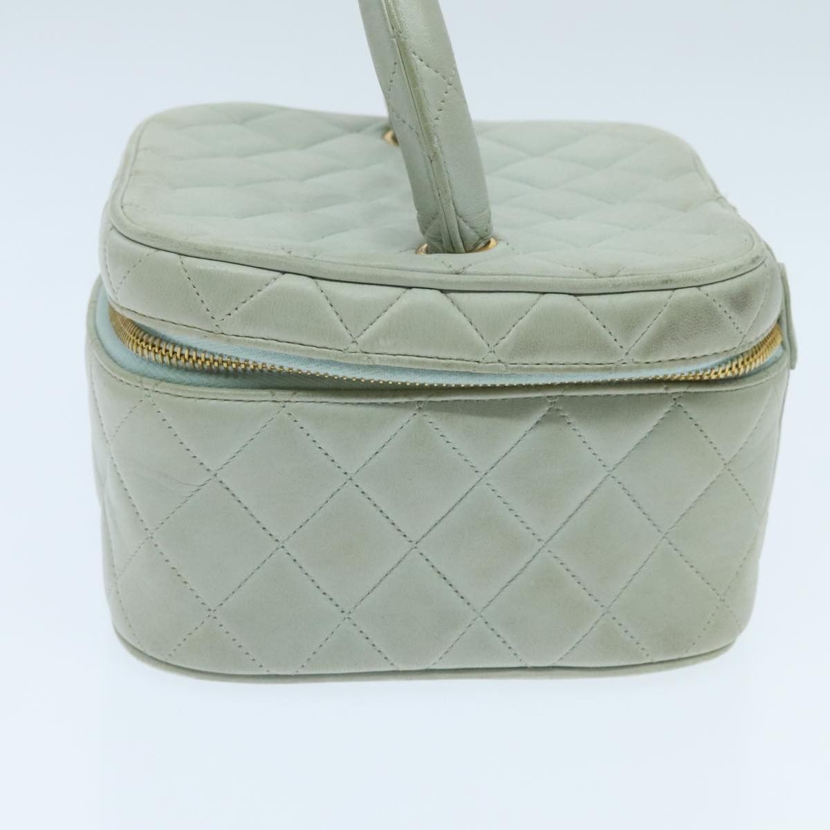Chanel Chanel Cosmetic Case Quilted Lambskin Size ONE SIZE - 3 Thumbnail
