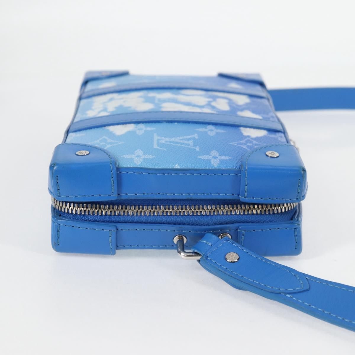 Louis Vuitton Louis Vuitton Soft Trunk Wallet Limited Edition Monogram Clouds Size ONE SIZE - 4 Thumbnail