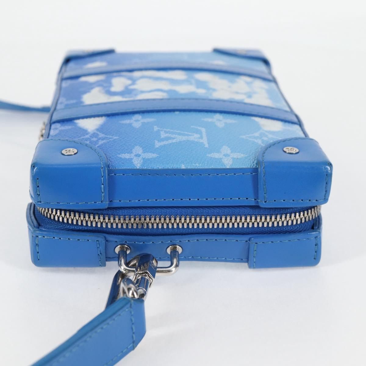 Louis Vuitton Louis Vuitton Soft Trunk Wallet Limited Edition Monogram Clouds Size ONE SIZE - 3 Thumbnail