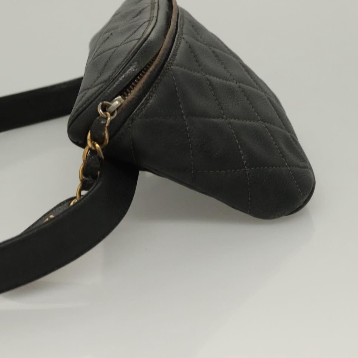 Chanel Chanel CC Charm Belt Bag Quilted Caviar Size ONE SIZE - 4 Thumbnail