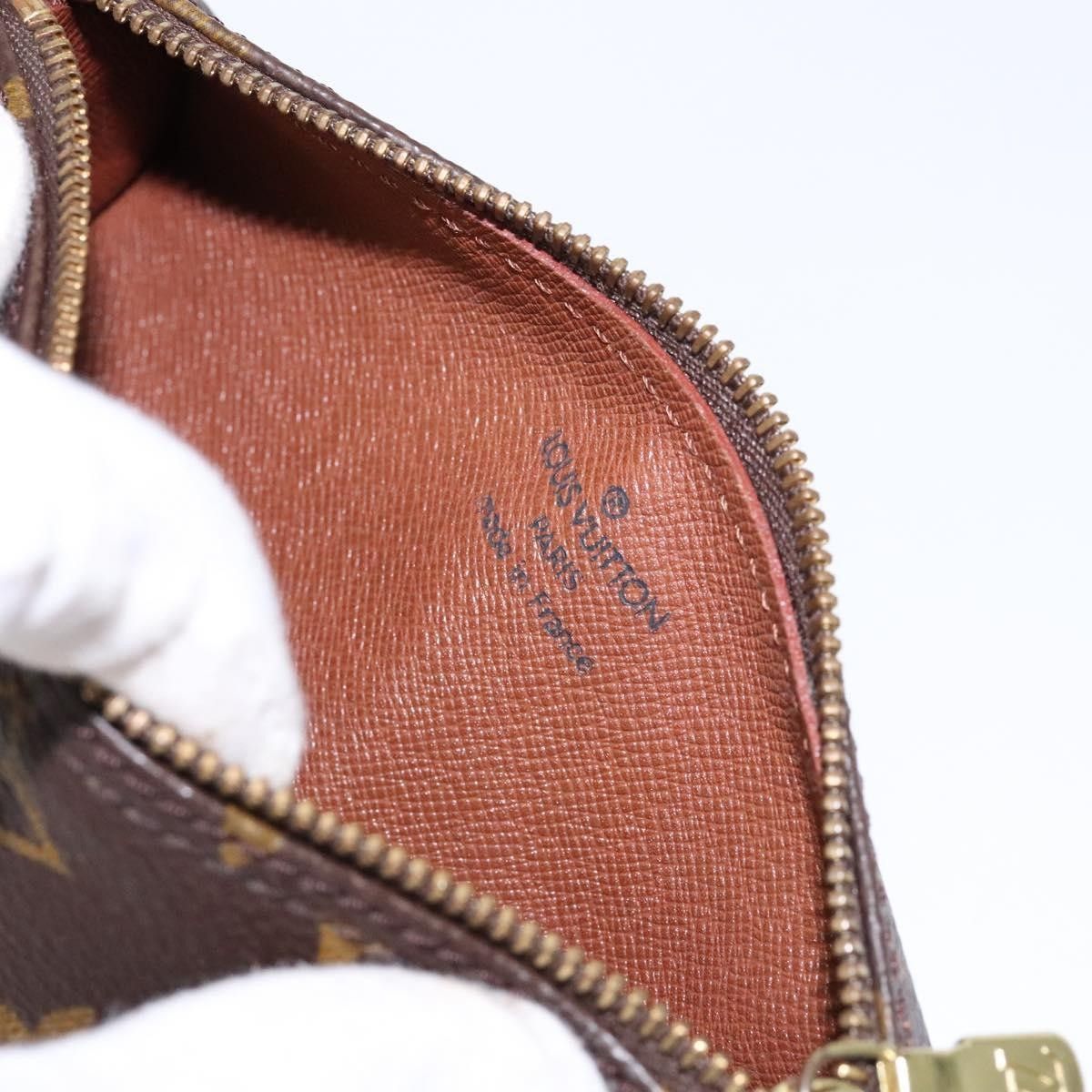 Louis Vuitton Louis Vuitton Papillon Pochette Monogram Canvas Size ONE SIZE - 6 Thumbnail