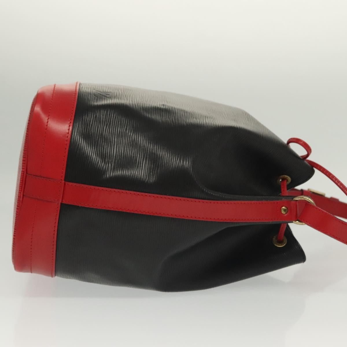 Louis Vuitton Louis Vuitton Noe Handbag Epi Leather Size ONE SIZE - 3 Thumbnail