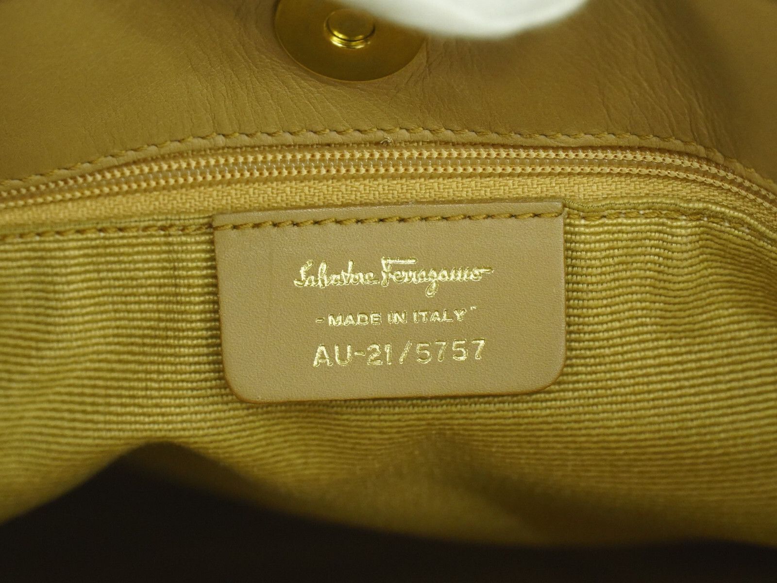 Salvatore Ferragamo Salvatore Ferragamo Gancini Shoulder Bag Canvas Size ONE SIZE - 4 Thumbnail