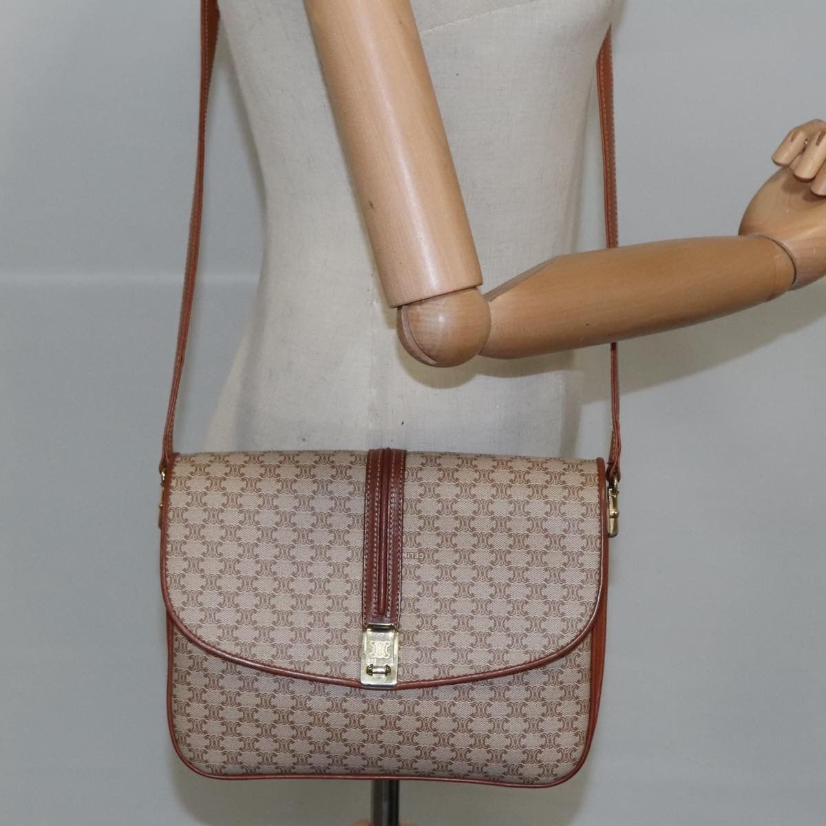 Celine Celine Macadam Shoulder Bag Canvas Size ONE SIZE - 14 Thumbnail