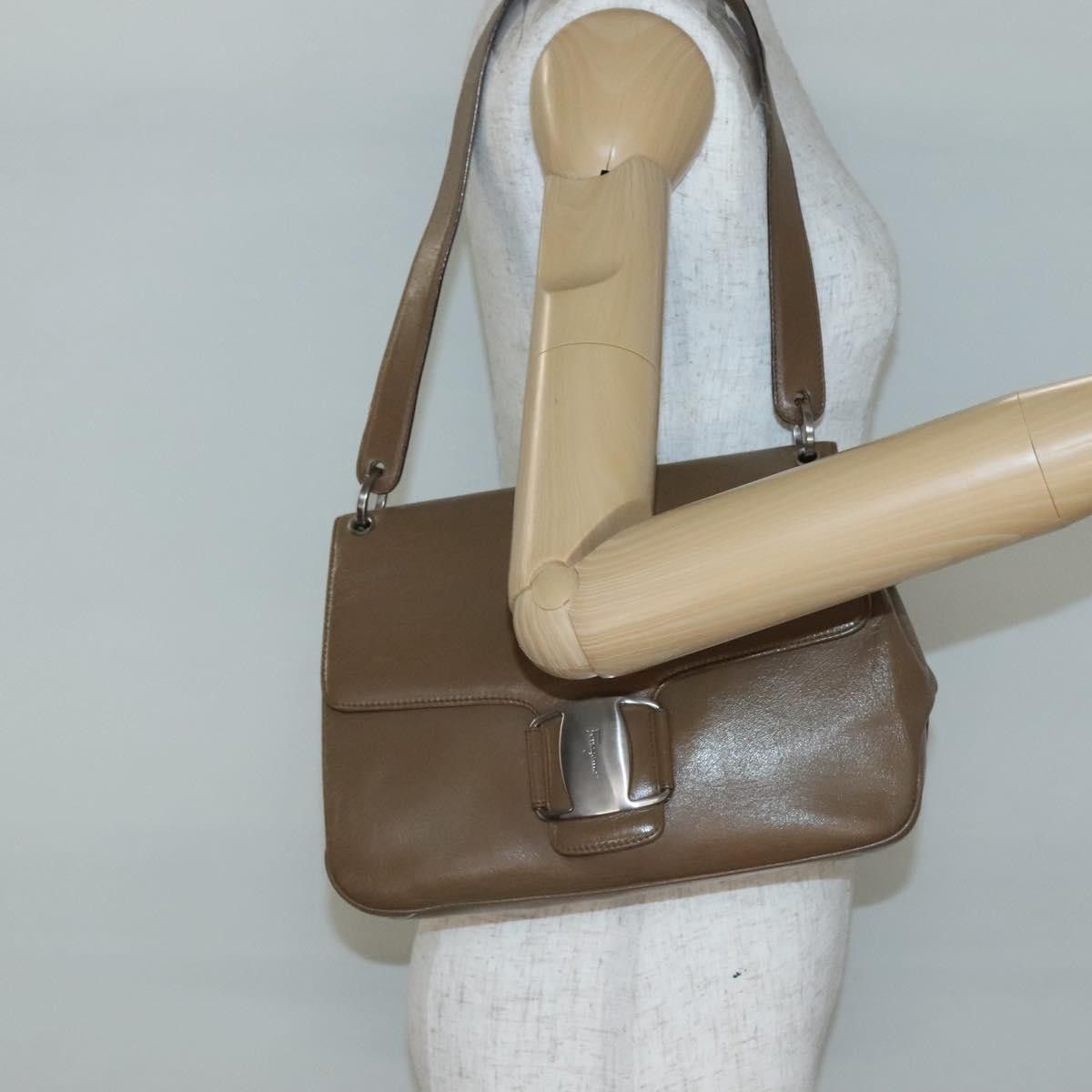 Salvatore Ferragamo Salvatore Ferragamo Vala Shoulder Bag Leather Size ONE SIZE - 13 Thumbnail
