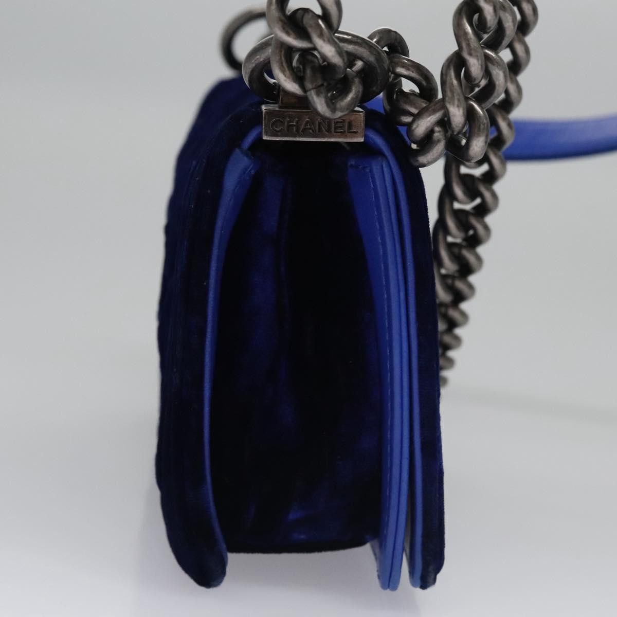 Chanel Chanel Boy Flap Bag Quilted Velvet Size ONE SIZE - 4 Thumbnail