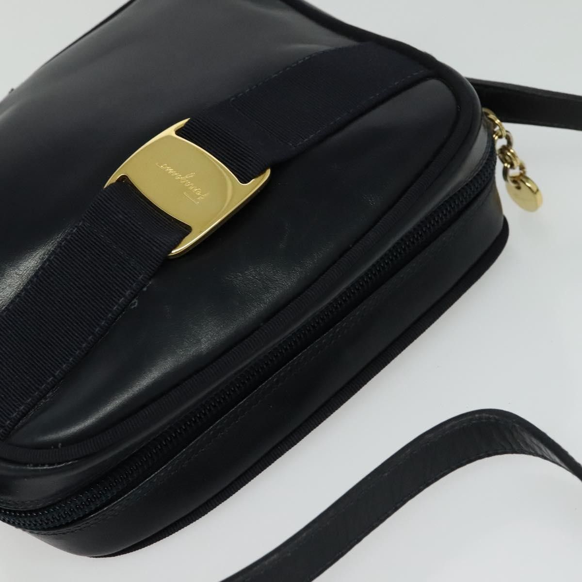 Salvatore Ferragamo Salvatore Ferragamo Vala Leather Size ONE SIZE - 16 Thumbnail