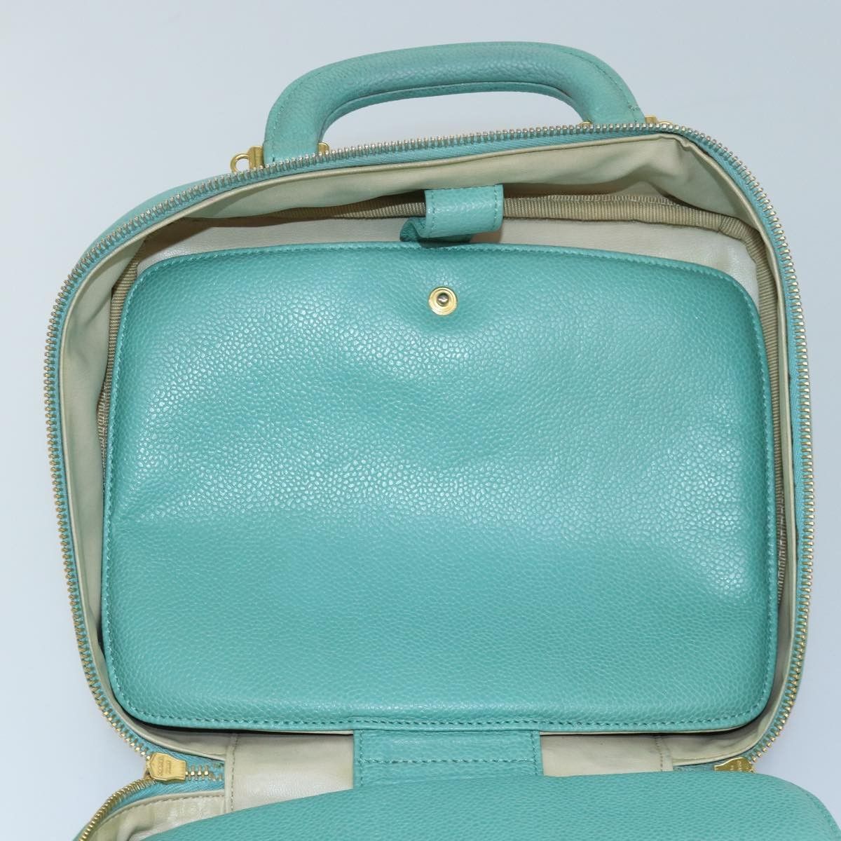Chanel Chanel Vintage Timeless Zip Around Vanity Case Caviar Size ONE SIZE - 22 Thumbnail