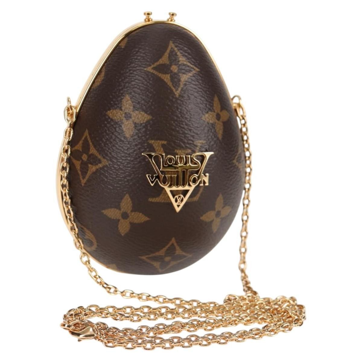Louis Vuitton Louis Vuitton Egg Case Monogram Canvas and Leather Size ONE SIZE - 18 Thumbnail