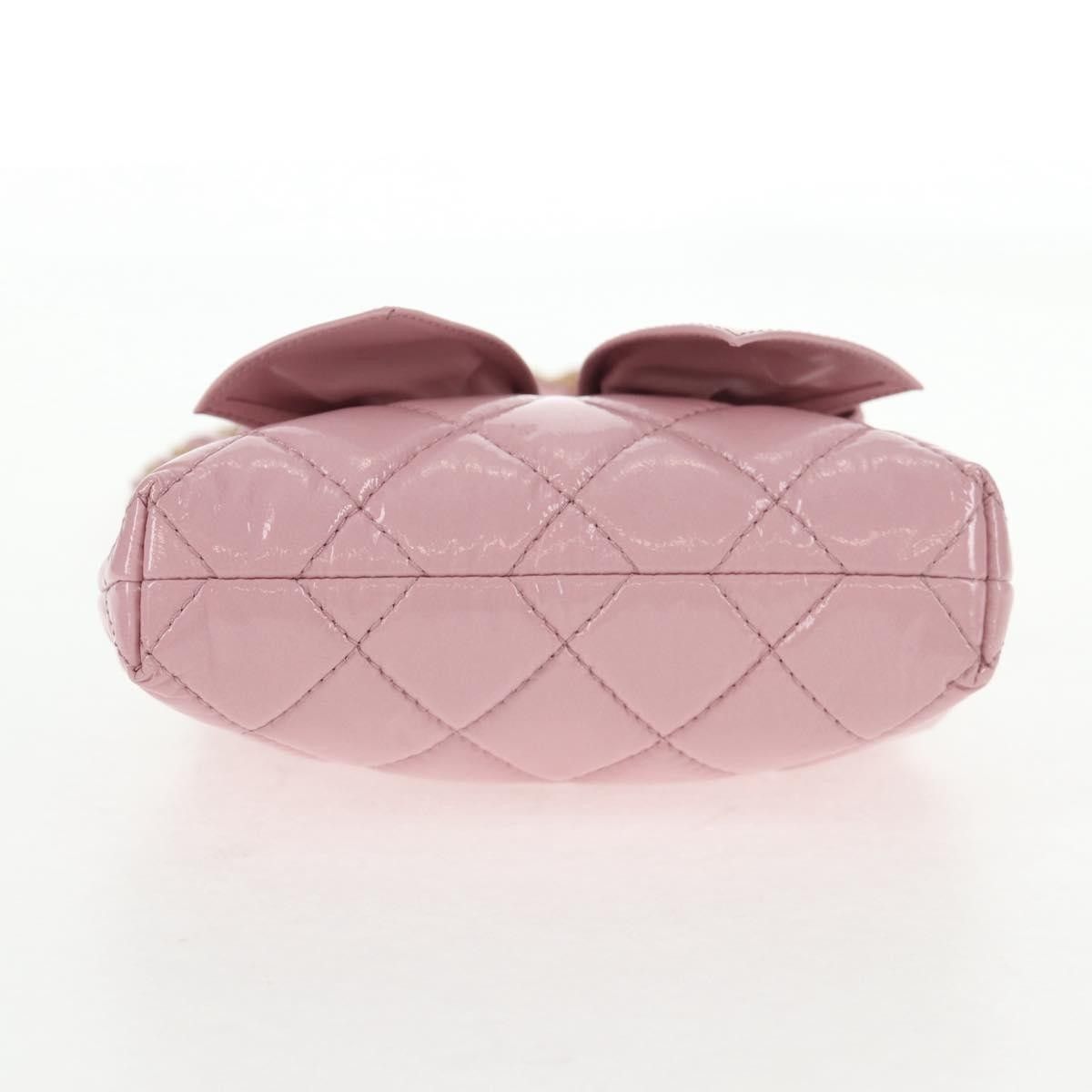 Chanel Chanel Bow Frame Clutch With Chain Quilted Patent with Lambskin Size ONE SIZE - 19 Thumbnail