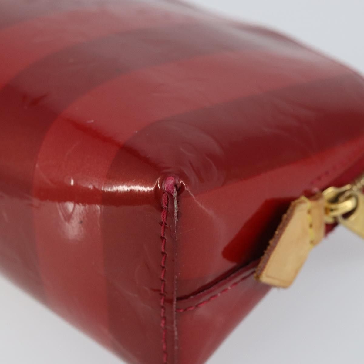 Louis Vuitton Louis Vuitton Cosmetic Electric Epi Leather Size ONE SIZE - 10 Thumbnail