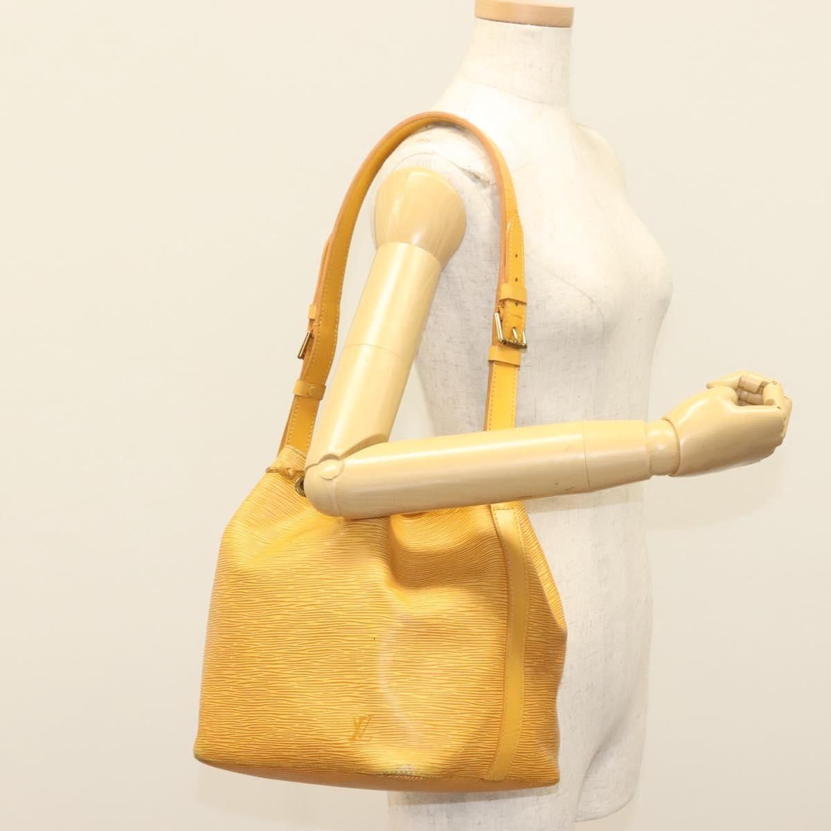 Louis Vuitton Louis Vuitton Petit Noe Handbag Epi Leather Size ONE SIZE - 13 Thumbnail