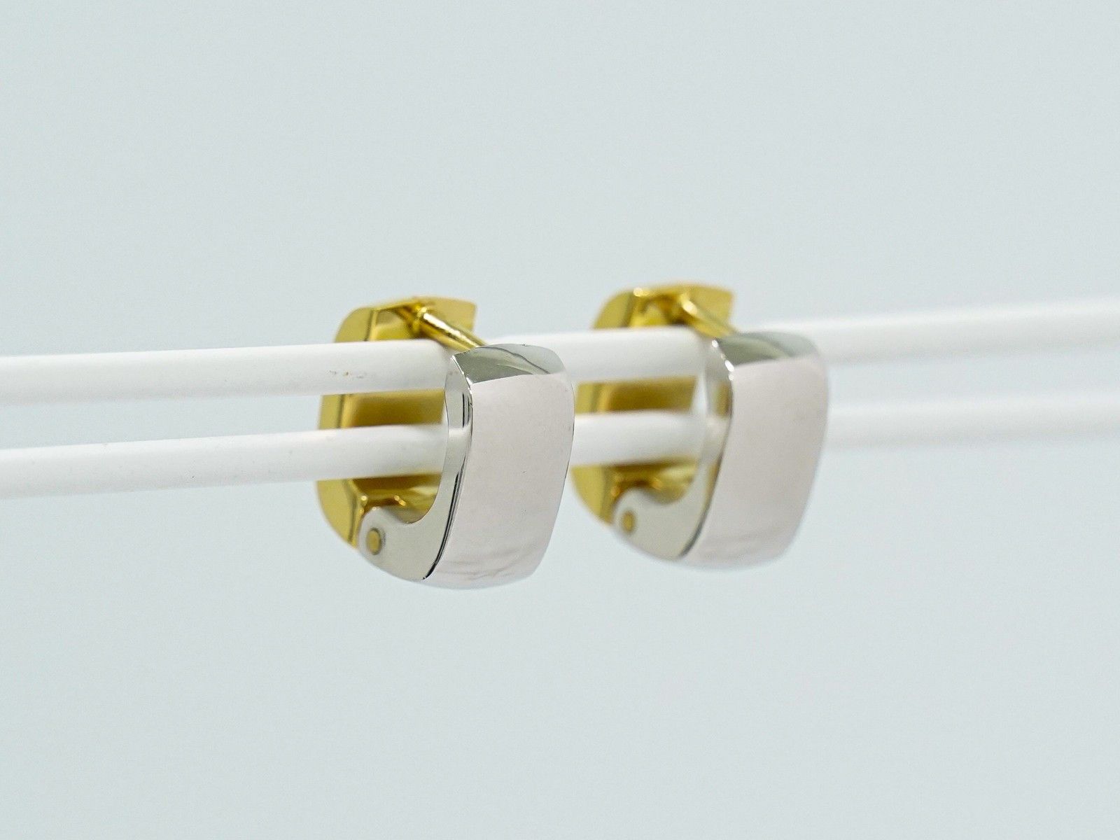 Louis Vuitton Louis Vuitton Bicolor Nanogram Hoop Earrings Metal Size ONE SIZE - 8 Thumbnail