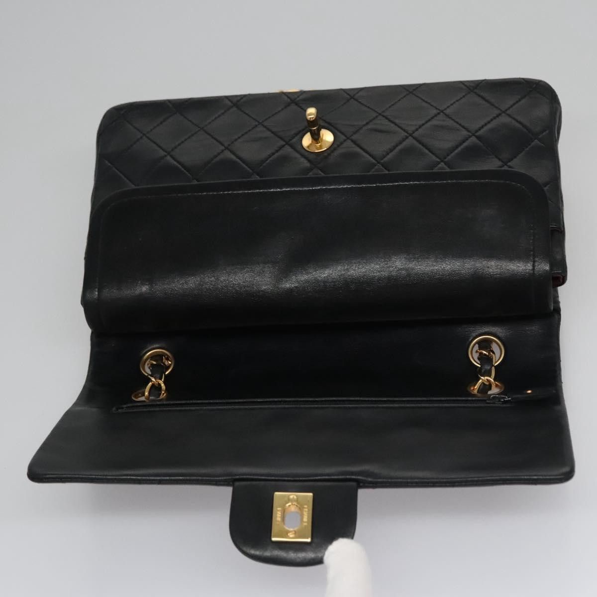 Chanel Chanel Vintage Classic Double Flap Bag Quilted Lambskin Size ONE SIZE - 15 Thumbnail