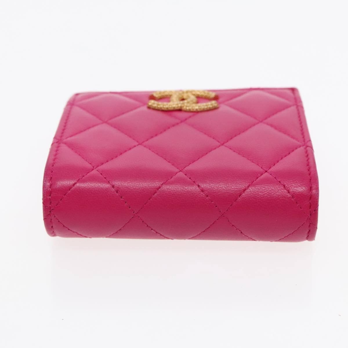 Chanel Chanel Textured CC Bifold Wallet Quilted Caviar Size ONE SIZE - 16 Thumbnail