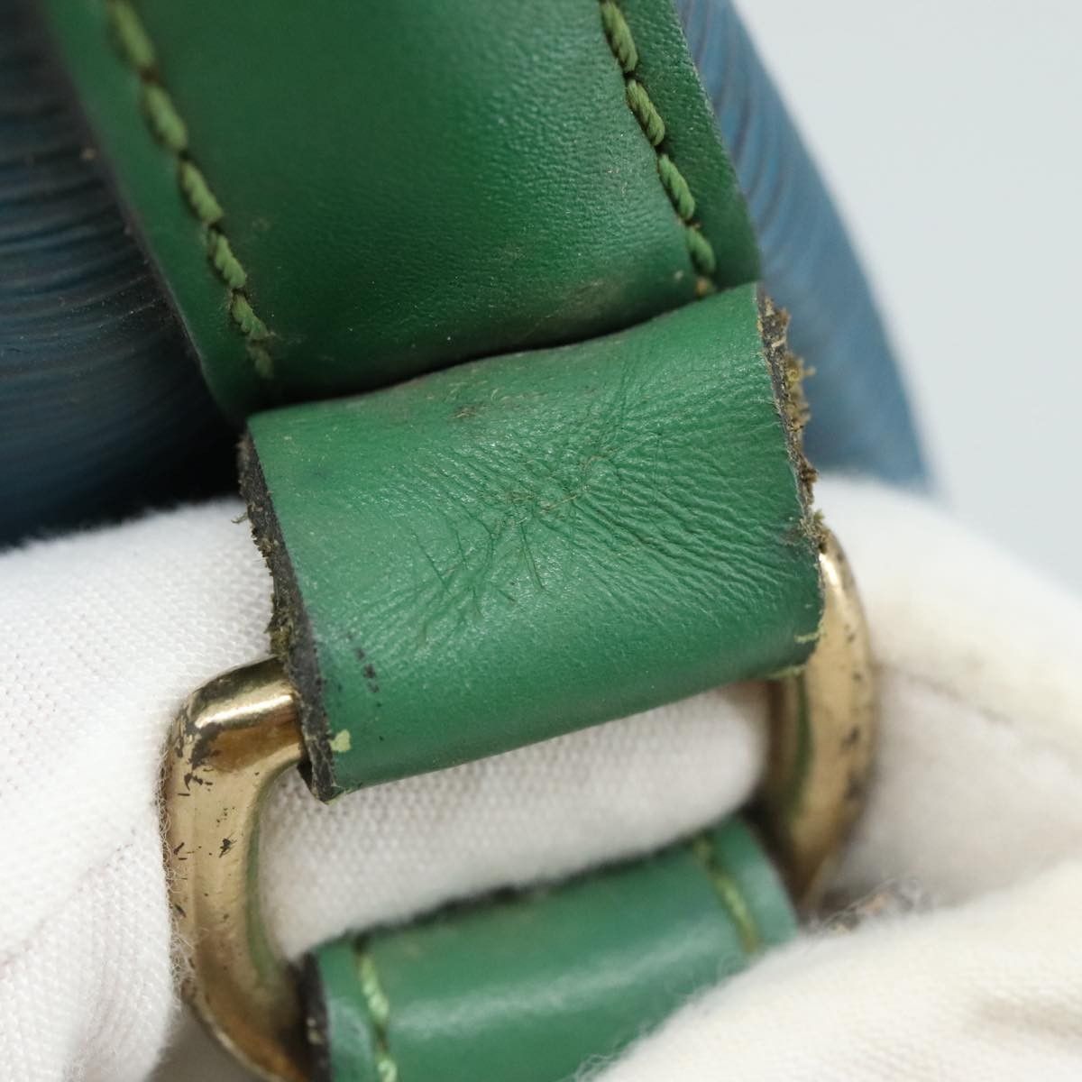 Louis Vuitton Louis Vuitton Bicolor Noe Handbag Epi Leather Size ONE SIZE - 7 Thumbnail