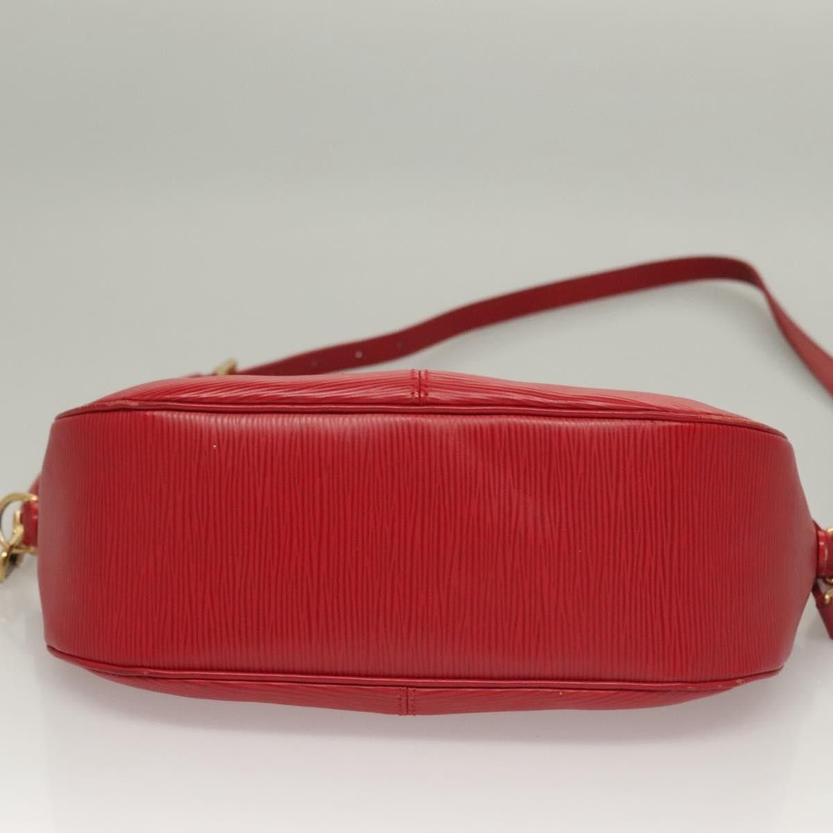 Louis Vuitton Louis Vuitton Danura Handbag Epi Size ONE SIZE - 15 Thumbnail