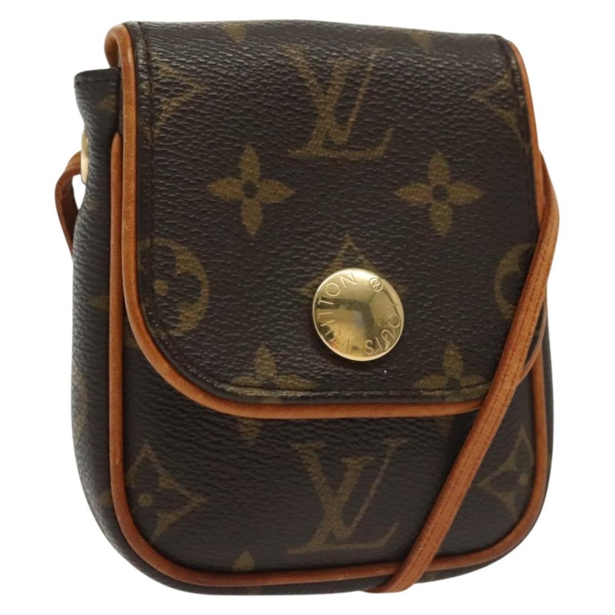 Louis Vuitton Louis Vuitton Cancun Pochette Monogram Canvas Size ONE SIZE - 14 Thumbnail