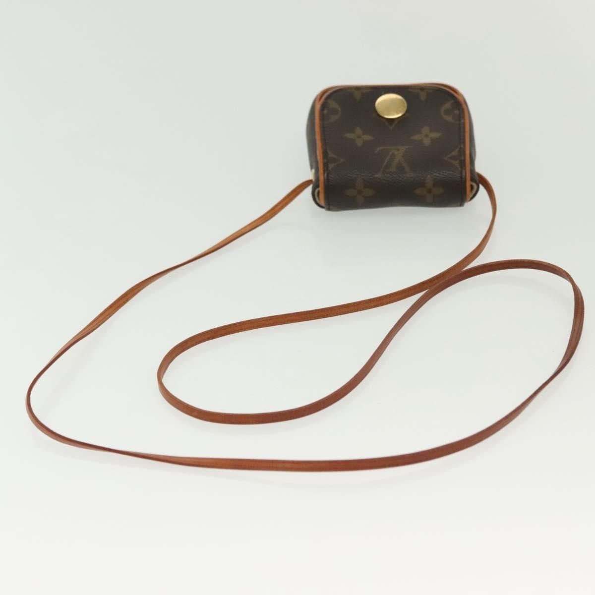 Louis Vuitton Louis Vuitton Cancun Pochette Monogram Canvas Size ONE SIZE - 8 Thumbnail