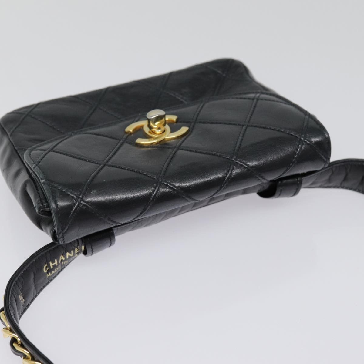 Chanel Chanel Waist Belt Bag Quilted Shiny Calfskin Size ONE SIZE - 20 Thumbnail