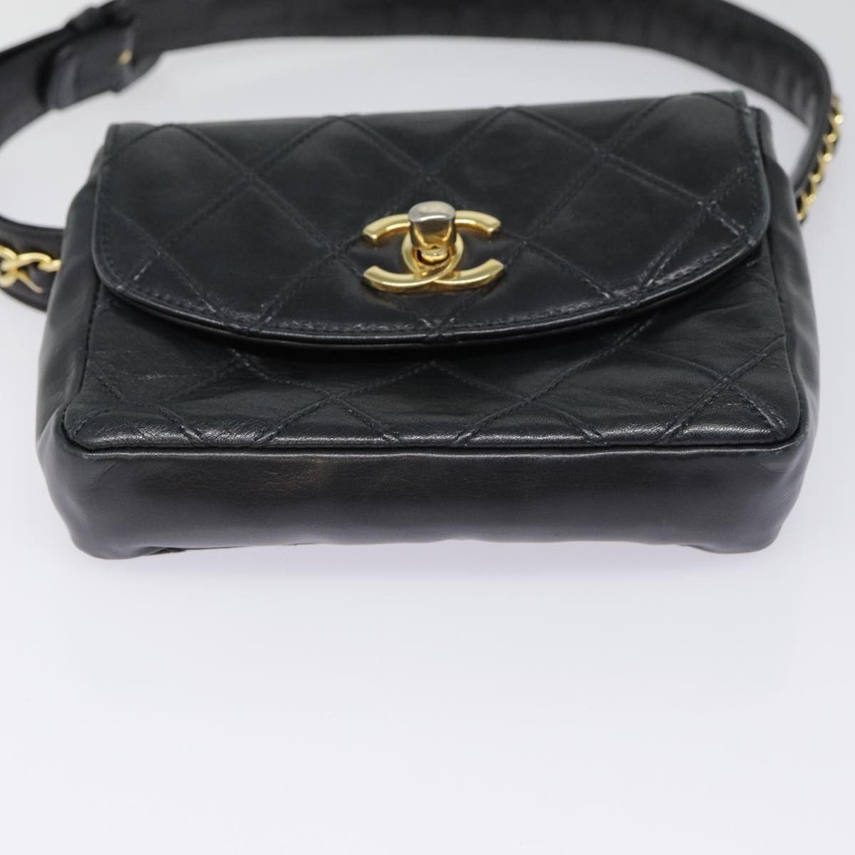 Chanel Chanel Waist Belt Bag Quilted Shiny Calfskin Size ONE SIZE - 19 Thumbnail