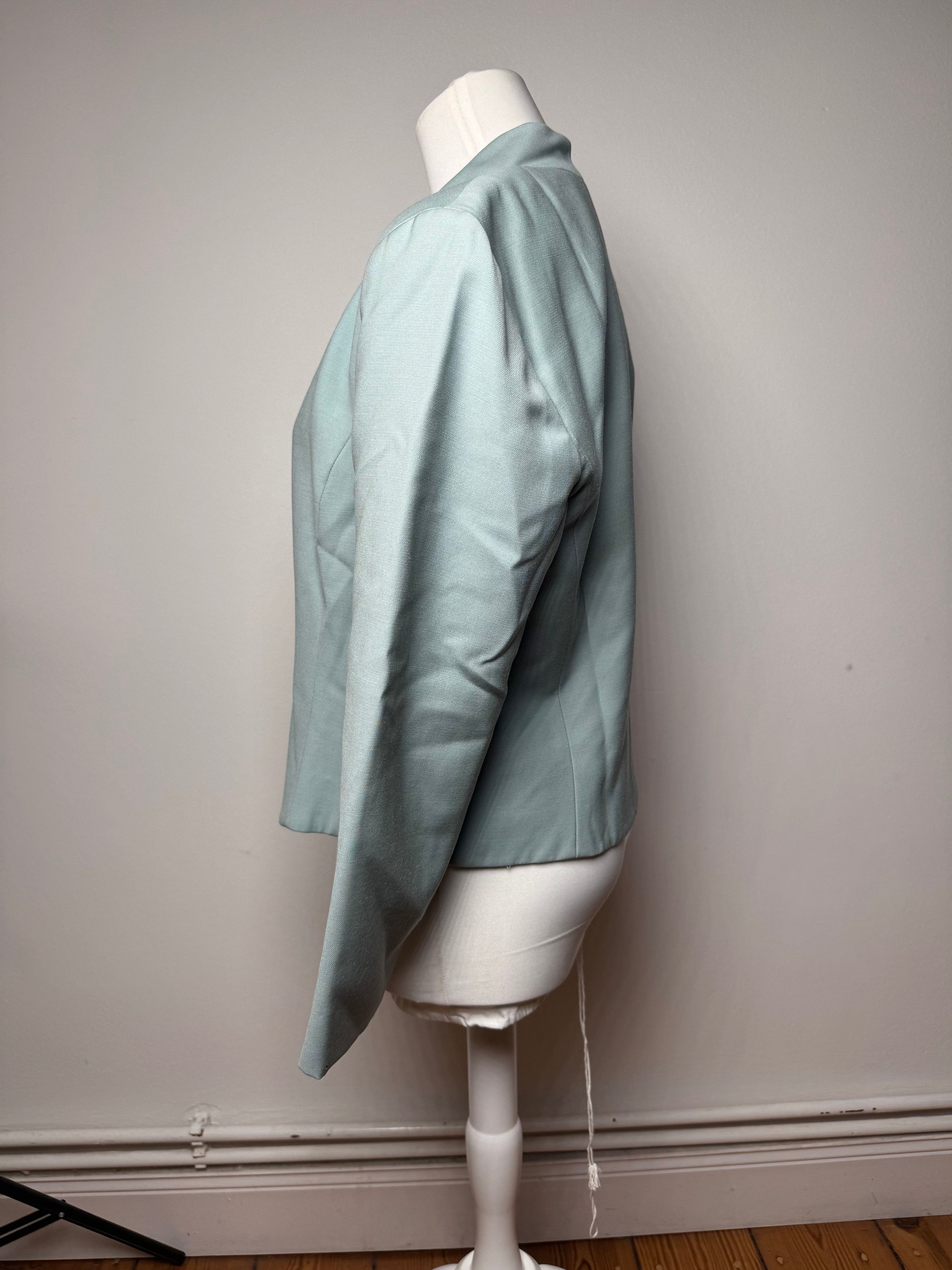 Salvatore Ferragamo Vintage Blazer M Size M / US 6-8 / IT 42-44 - 2 Thumbnail