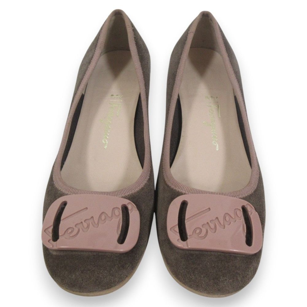 Salvatore Ferragamo Salvatore Ferragamo Salvatore Ferragamo Logo Plate Round Toe Pumps Leather Shoes DUTY FREE for USA Size ONE SIZE - 3 Thumbnail