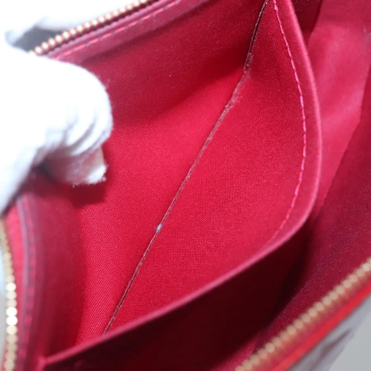 Louis Vuitton Louis Vuitton Pochette Accessoires vernis Size ONE SIZE - 16 Thumbnail