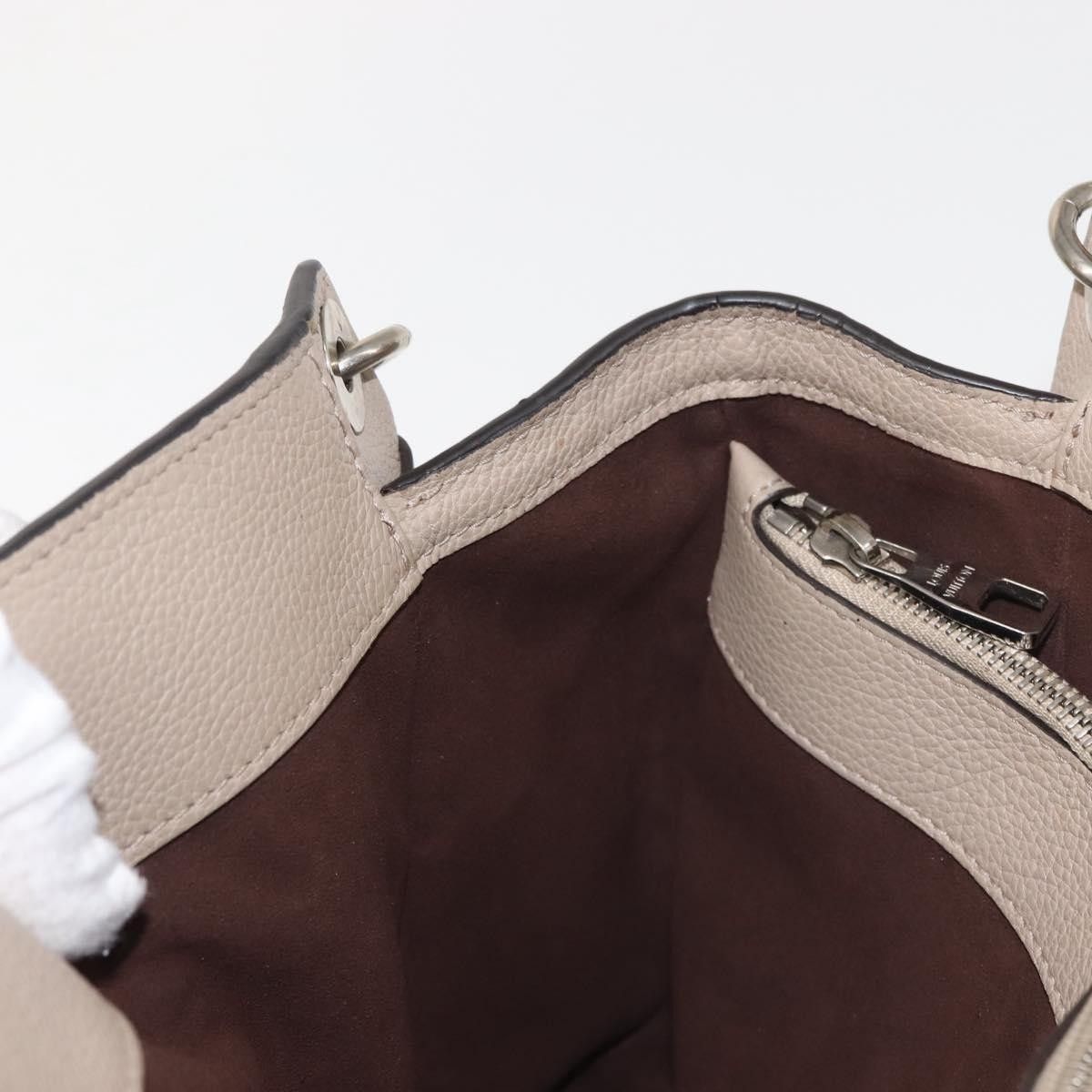 Louis Vuitton Louis Vuitton Sevres Handbag Mahina Leather Size ONE SIZE - 22 Thumbnail