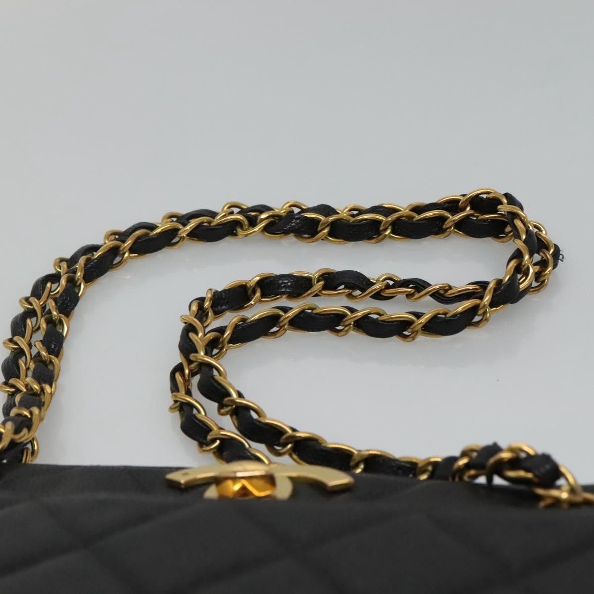 Chanel Chanel Vintage CC Lock Pocket Chain Tote Caviar Size ONE SIZE - 17 Thumbnail