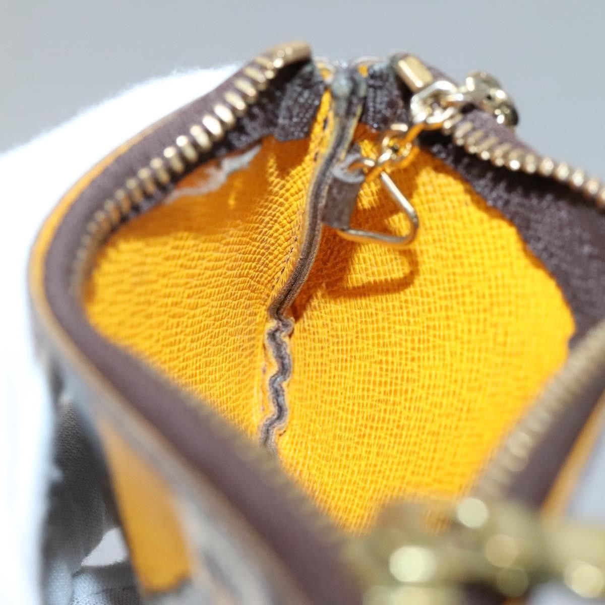 Louis Vuitton Louis Vuitton Pochette Clés Monogram Empreinte Size ONE SIZE - 18 Thumbnail