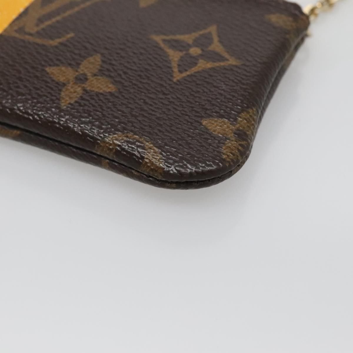 Louis Vuitton Louis Vuitton Pochette Clés Monogram Empreinte Size ONE SIZE - 10 Thumbnail