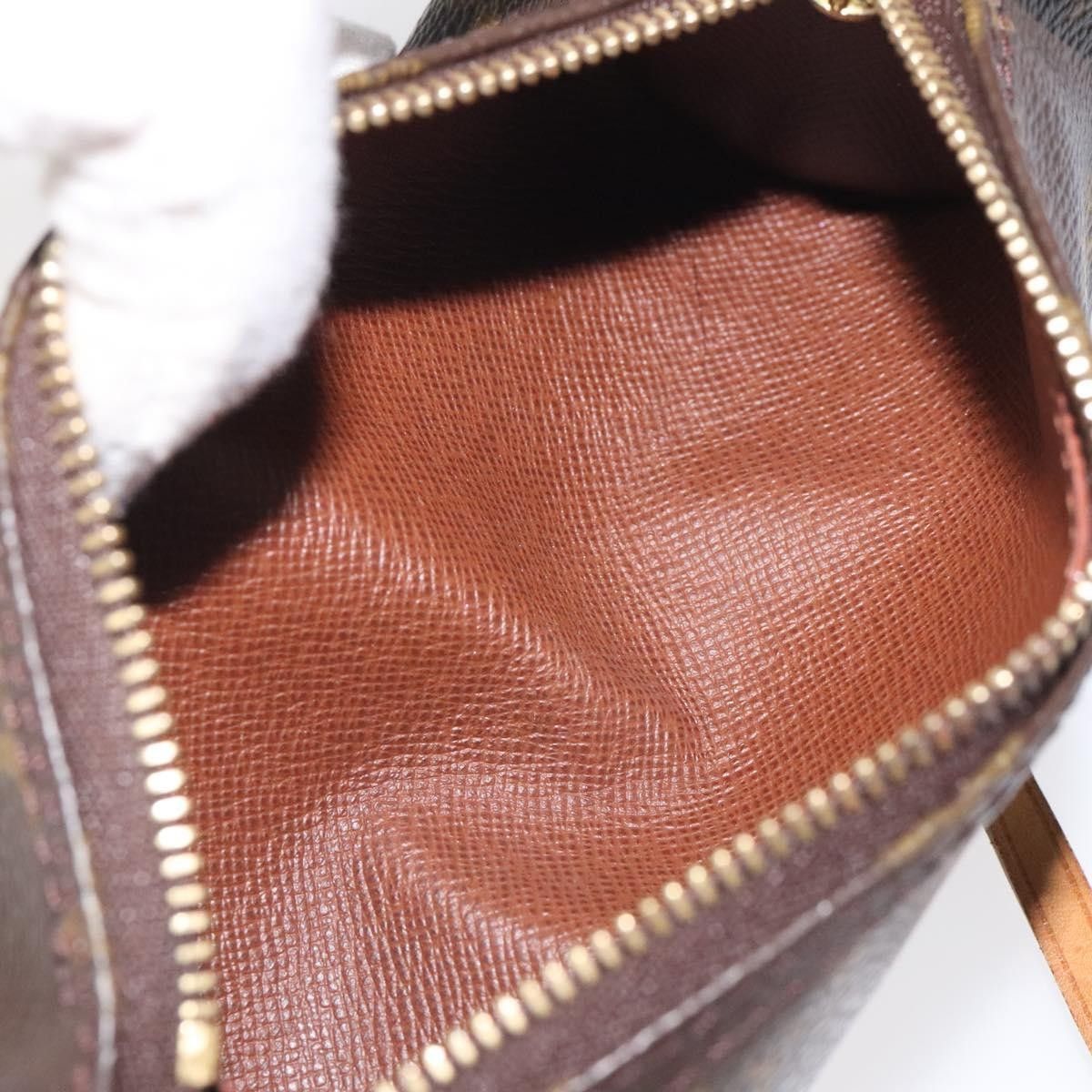 Louis Vuitton Louis Vuitton Papillon Pochette Monogram Canvas Size ONE SIZE - 5 Thumbnail