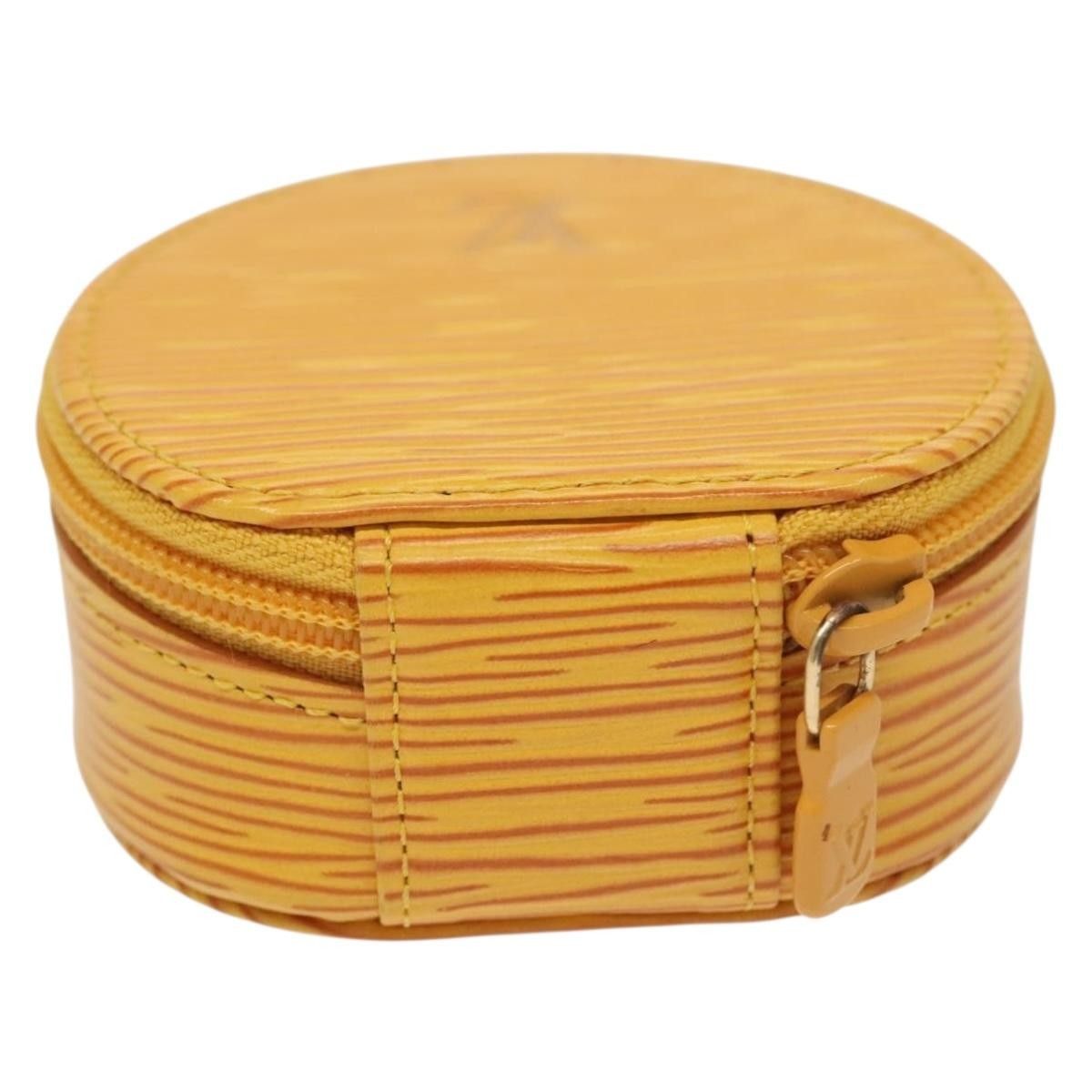 Louis Vuitton Louis Vuitton Ecrin Bijoux Pouch Epi Leather Size ONE SIZE - 2 Thumbnail