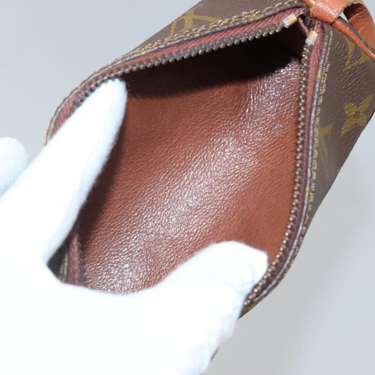 Louis Vuitton Louis Vuitton Papillon Pochette Monogram Canvas Size ONE SIZE - 5 Thumbnail
