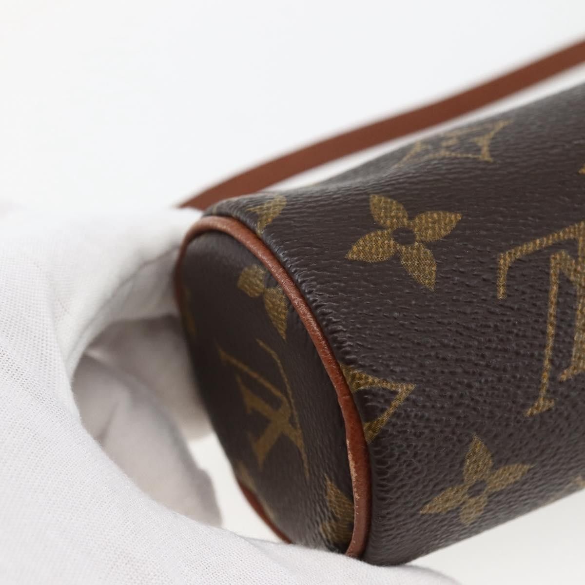 Louis Vuitton Louis Vuitton Papillon Pochette Monogram Canvas Size ONE SIZE - 11 Thumbnail