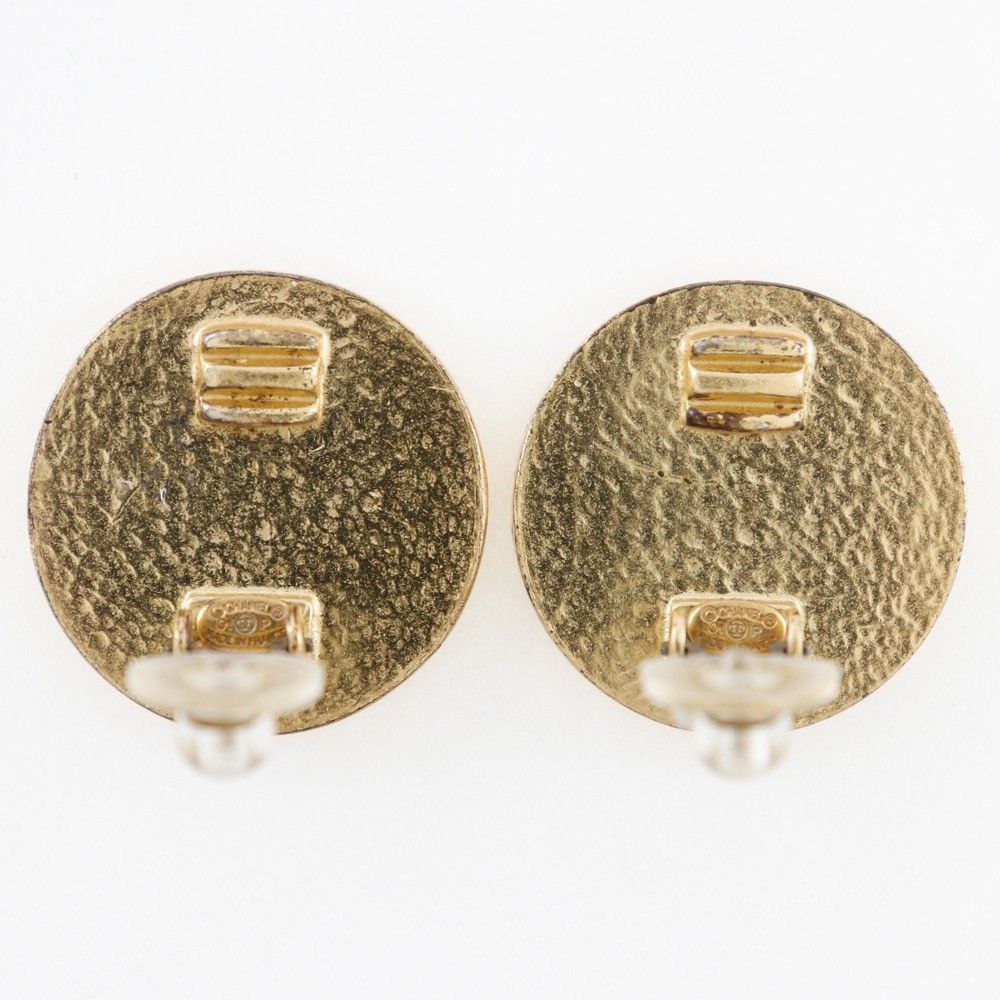 Chanel Chanel Vintage CC Round Clip-On Earrings Metal Size ONE SIZE - 3 Thumbnail