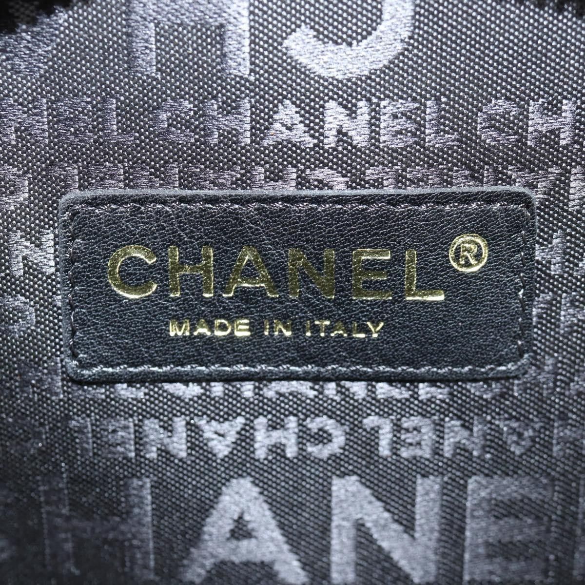 Chanel Chanel Record Wristlet Stitched Patent Size ONE SIZE - 18 Thumbnail