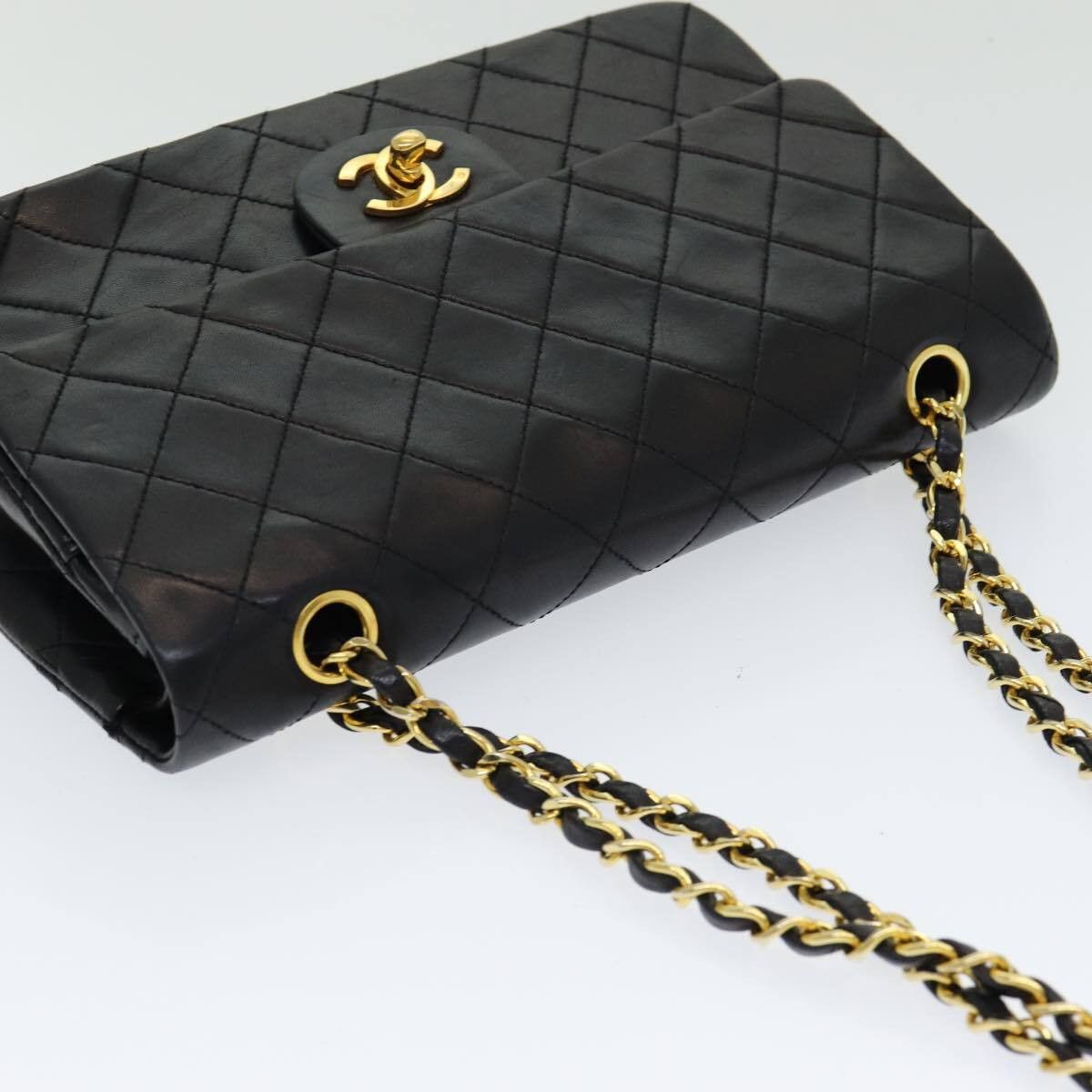 Chanel Chanel Vintage Classic Double Flap Bag Quilted Lambskin Size ONE SIZE - 6 Thumbnail
