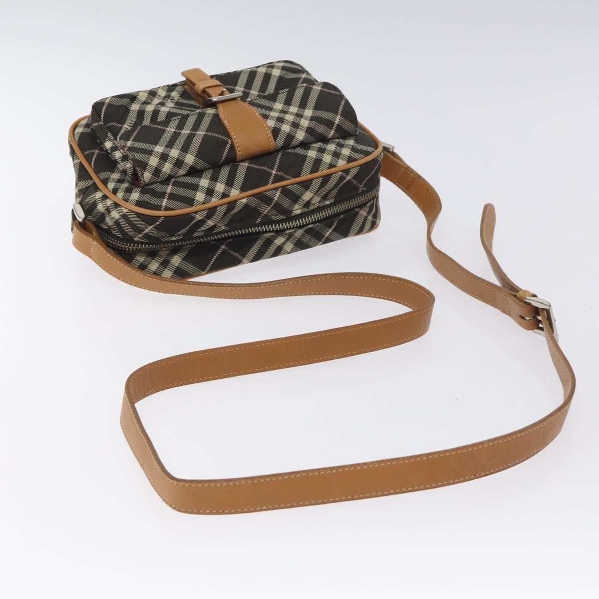 Burberry Burberry Nova Check Blue Label Nylon Size ONE SIZE - 7 Thumbnail